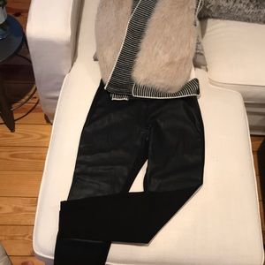 Banana Republic - Faux Leather & Stretch - size 8